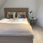 Fuegekert - Bed&wine Penzion Zánka