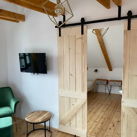 Fügekert - Bed&wine 4* Zánka