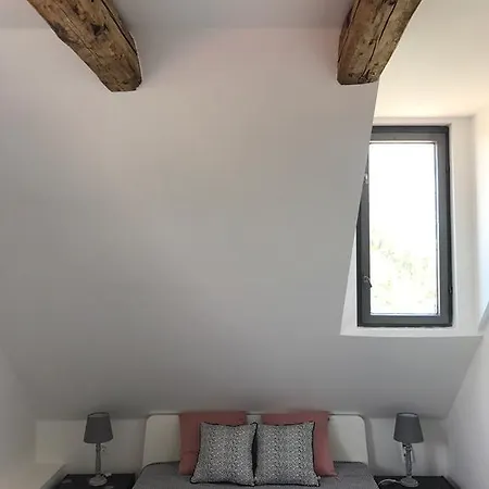 Fügekert - Bed&wine Vendégház