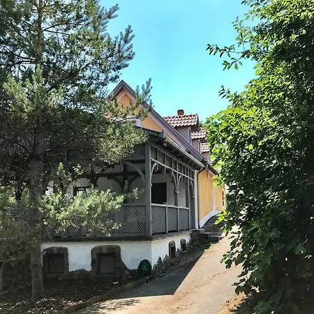 Fügekert - Bed&wine Vendégház