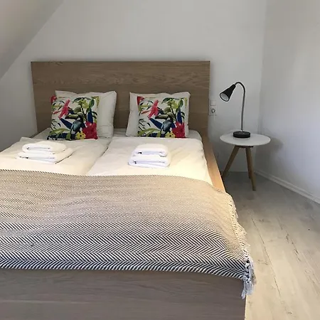 Fügekert - Bed&wine Vendégház Zánka