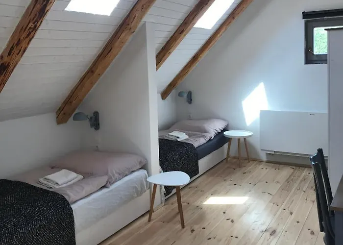 Fuegekert - Bed&wine Pensionat Zánka