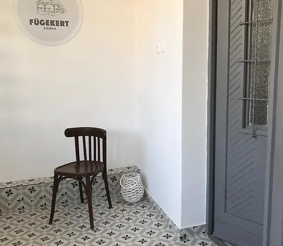 Pensionat Fuegekert - Bed&wine 4*