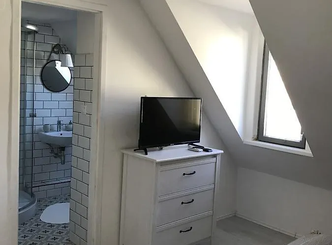 Pensionat Fuegekert - Bed&wine 4*