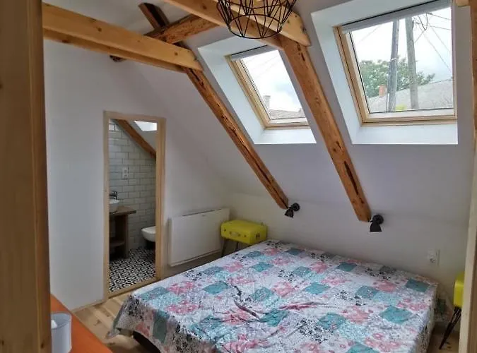 Pensionat Fuegekert - Bed&wine 4*